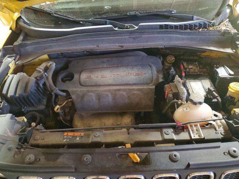 Photo 11 from auction – 2017 JEEP RENEGADE S with VIN ZACCJAAB1HPF47199