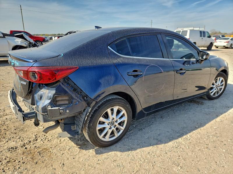 Photo 3 from auction – 2016 MAZDA 3 TOURING with VIN JM1BM1W72G1285022