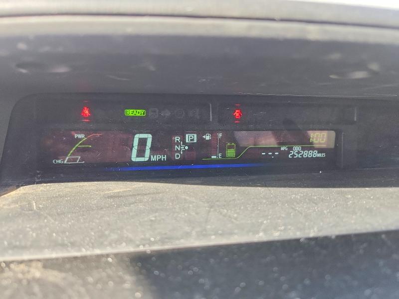 Photo 9 from auction – 2013 TOYOTA PRIUS V with VIN JTDZN3EU6D3280095