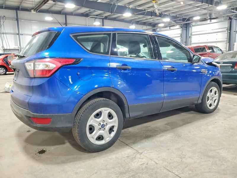 Photo 3 from auction – 2017 FORD ESCAPE S with VIN 1FMCU0F74HUE15781