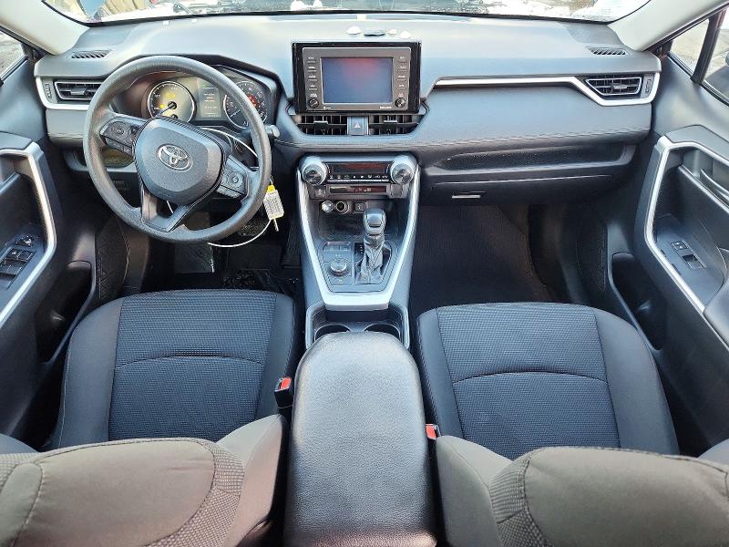 Photo 8 from auction – 2020 TOYOTA RAV4 LE with VIN 2T3LWRFV2LW063653
