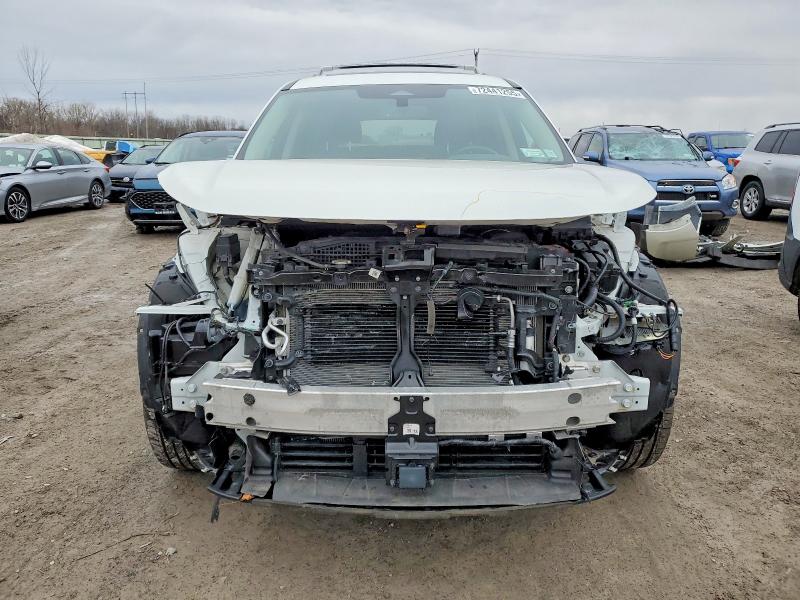 Photo 5 from auction – 2023 NISSAN PATHFINDER with VIN 5N1DR3CD2PC209882