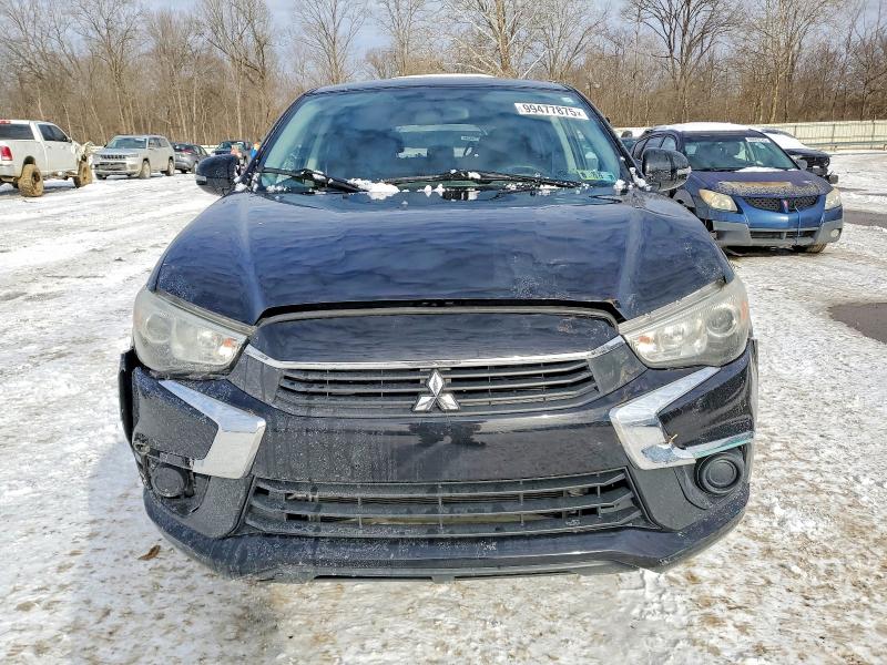 Photo 5 from auction – 2017 MITSUBISHI OUTLANDER with VIN JA4AR3AU2HZ060120