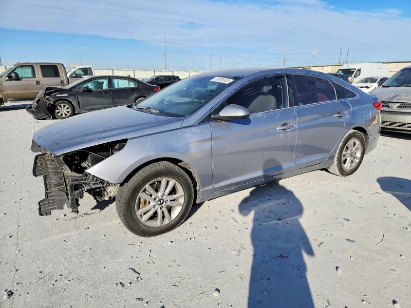 HYUNDAI SONATA 2017 with VIN 5NPE24AF4HH531632 - Photo from auction