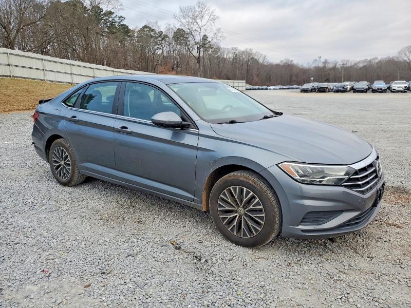 Photo 4 from auction – 2020 VOLKSWAGEN JETTA S with VIN 3VWCB7BU7LM020261