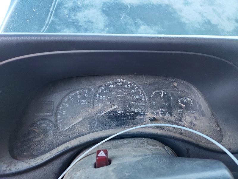 Photo 9 from auction – 2002 CHEVROLET SILVERADO with VIN 1GCHK29U72E199844