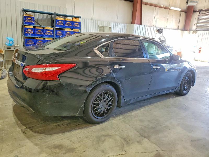 Photo 3 from auction – 2016 NISSAN ALTIMA with VIN 1N4AL3AP4GN323642