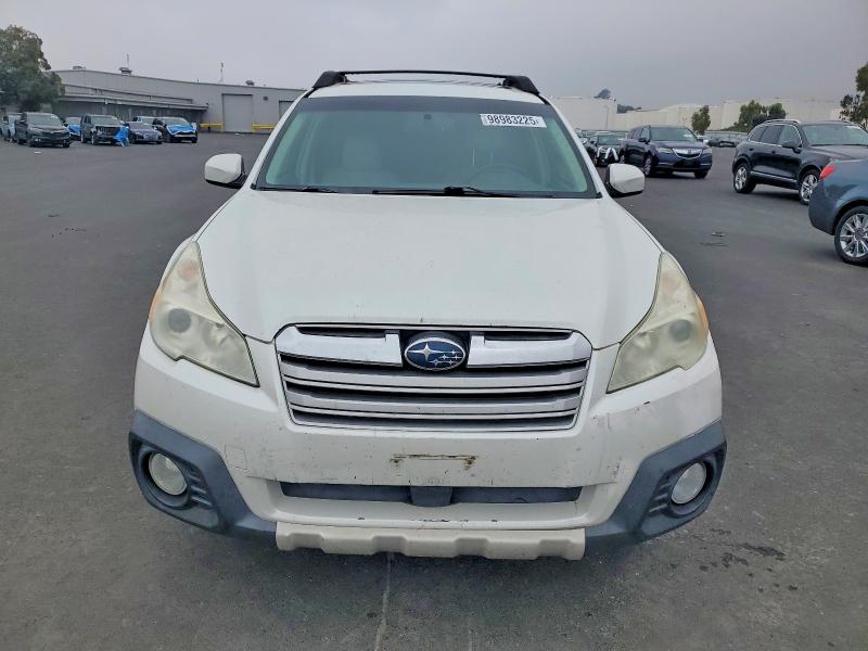 Photo 5 from auction – 2013 SUBARU OUTBACK 2. with VIN 4S4BRBKC4D3301775