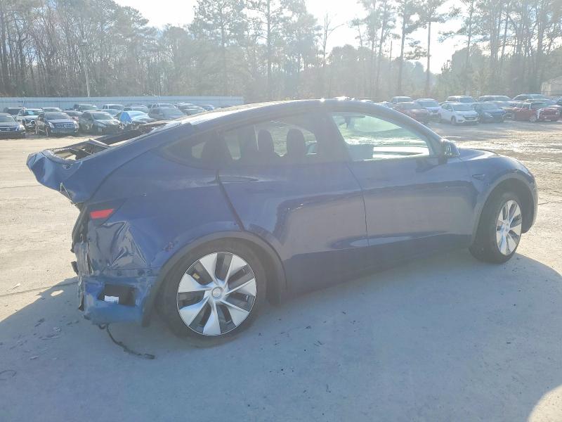 Photo 3 from auction – 2022 TESLA MODEL Y with VIN 7SAYGDEE8NF309656