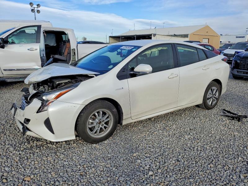 TOYOTA PRIUS 2018 with VIN JTDKBRFU0J3067084 - Photo from auction