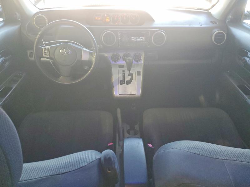 Photo 8 from auction – 2008 TOYOTA SCION XB with VIN JTLKE50E881025922
