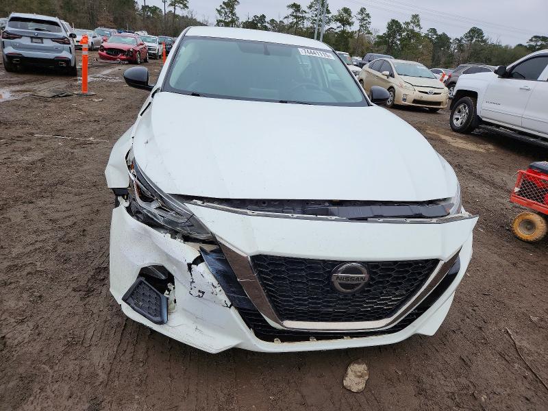 Photo 5 from auction – 2019 NISSAN ALTIMA with VIN 1N4BL4CV4KC108059