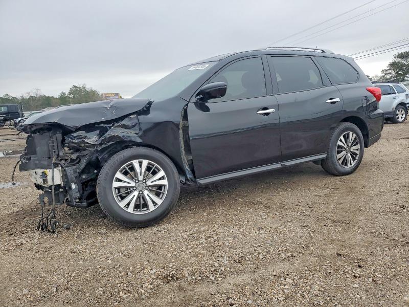 NISSAN PATHFINDER 2017 with VIN 5N1DR2MMXHC636060 - Photo from auction