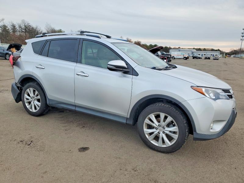 Photo 4 from auction – 2014 TOYOTA RAV4 LIMIT with VIN JTMDFREV5ED088066
