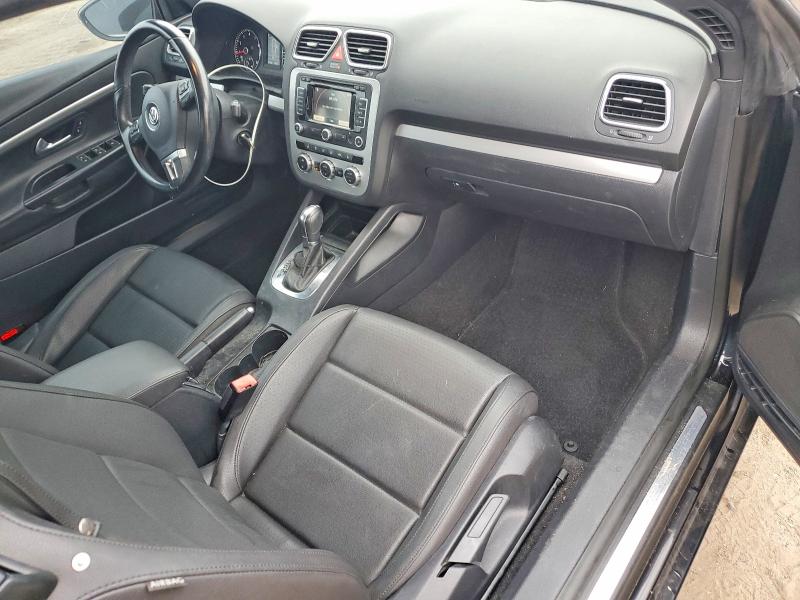 Photo 8 from auction – 2014 VOLKSWAGEN EOS KOMFOR with VIN WVWBW8AH8EV006018