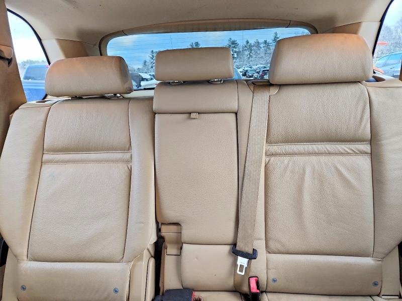 Photo 10 from auction – 2010 BMW X5 with VIN 5UXFF0C54ALT76120