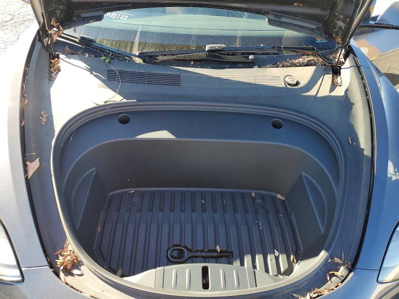 Photo 11 from auction – 2023 TESLA MODEL 3 with VIN 5YJ3E1EA3PF692742