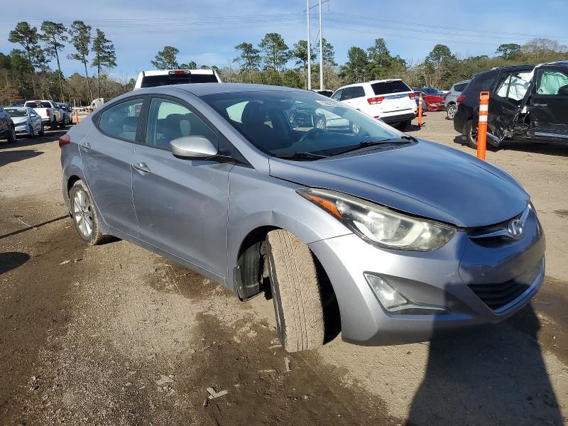 Photo 4 from auction – 2016 HYUNDAI ELANTRA with VIN 5NPDH4AE7GH659685