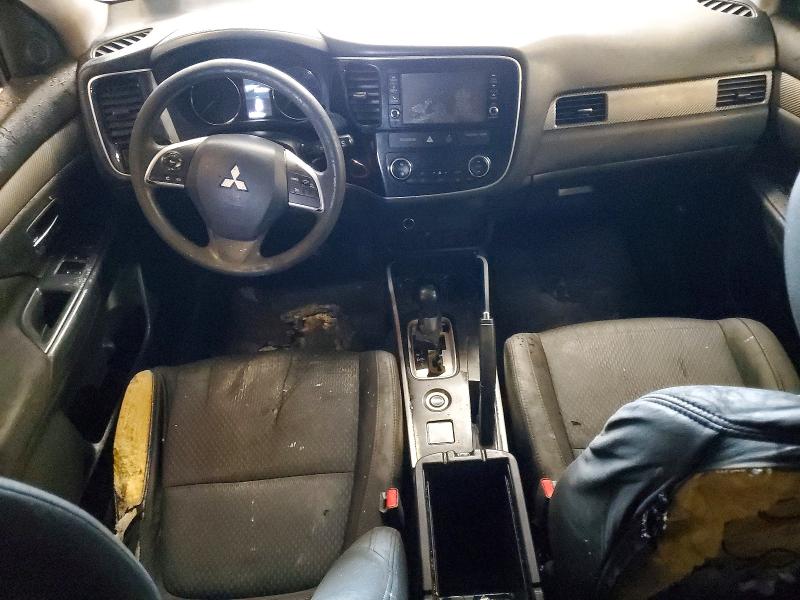 Photo 8 from auction – 2018 MITSUBISHI OUTLANDER with VIN JA4AZ3A32JZ058381