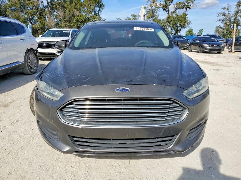 Photo 5 from auction – 2016 FORD FUSION SE with VIN 3FA6P0H73GR317262