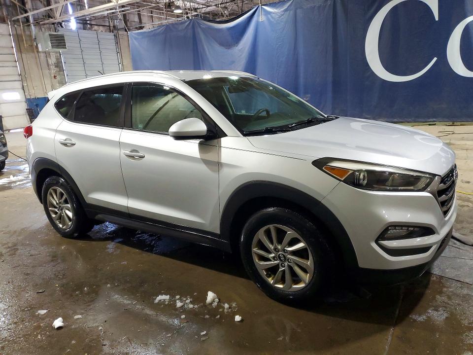 Photo 4 from auction – 2016 HYUNDAI TUCSON LIM with VIN KM8J3CA42GU155940