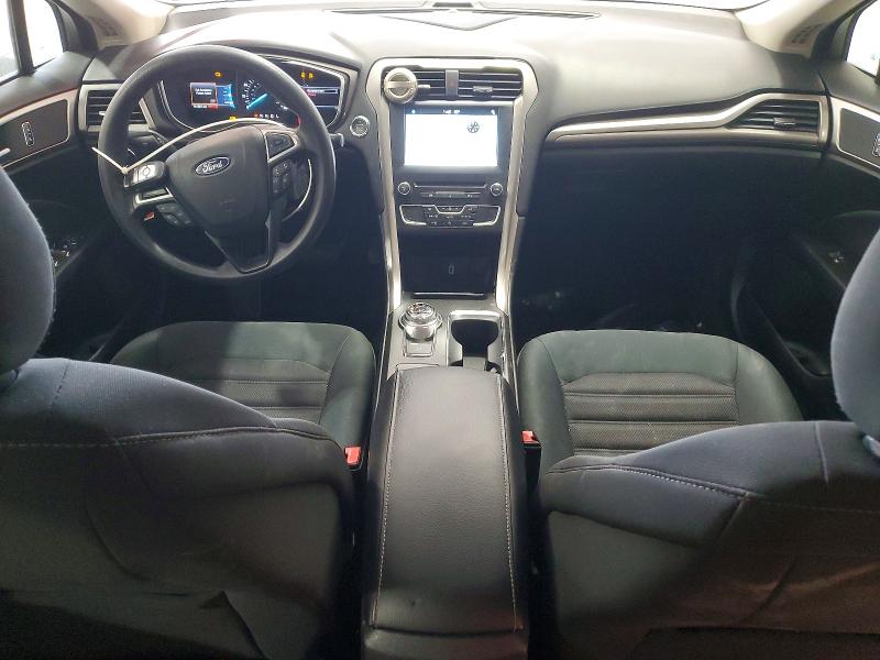Photo 8 from auction – 2017 FORD FUSION SE with VIN 3FA6P0H75HR253758