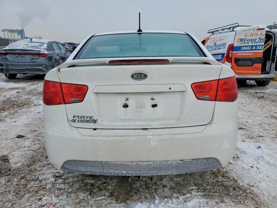 Photo 6 from auction – 2012 KIA FORTE with VIN KNAFT4A25C5599300