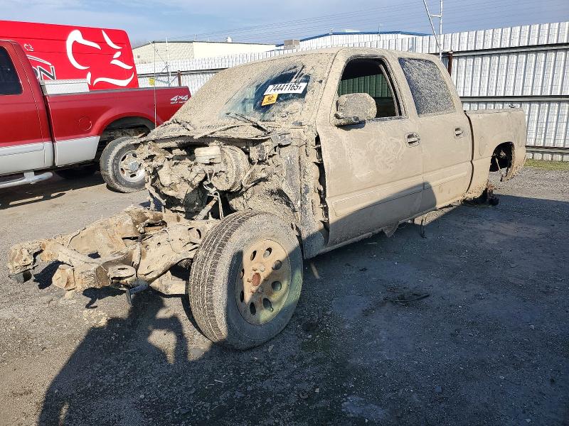 CHEVROLET SILVERADO 2006 with VIN 2GCEC13TX61144015 - Photo from auction