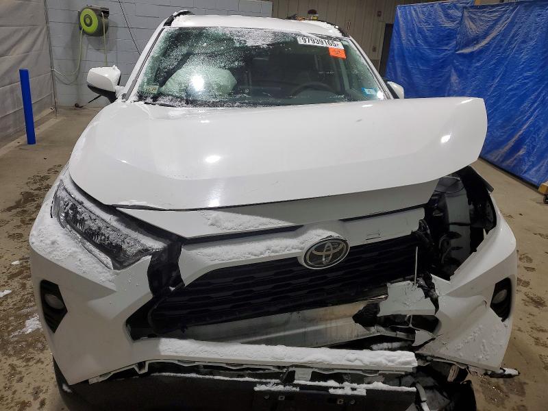 Photo 5 from auction – 2021 TOYOTA RAV4 XLE with VIN 2T3P1RFV2MC150777