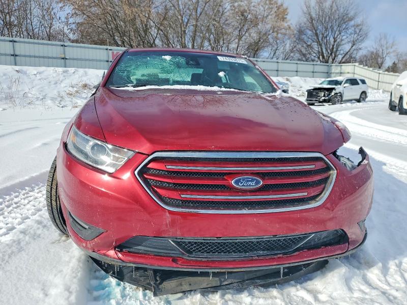 Photo 5 from auction – 2019 FORD TAURUS LIM with VIN 1FAHP2J87KG119517