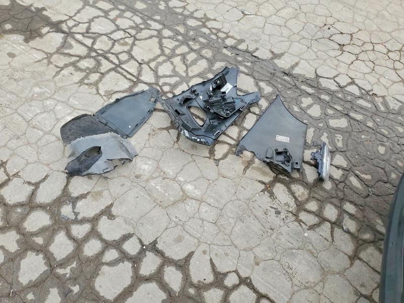 Photo 13 from auction – 2022 CHEVROLET EQUINOX with VIN 2GNAXMEV8N6103328