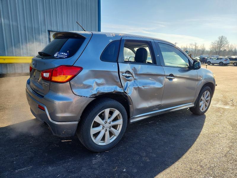 Photo 3 from auction – 2012 MITSUBISHI OUTLANDER with VIN JA4AR4AU2CZ007433