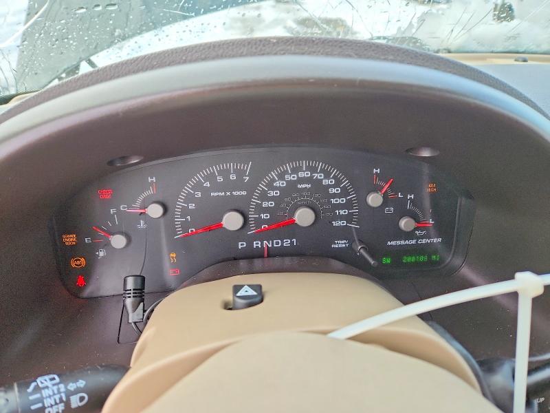 Zdjęcie 9 z aukcji – 2004 FORD EXPEDITION z VIN 1FMFU18L64LA44846