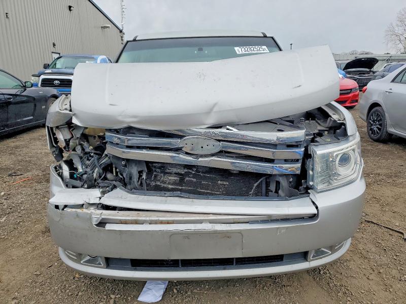 Photo 5 from auction – 2009 FORD FLEX LIMIT with VIN 2FMEK63C09BB08795