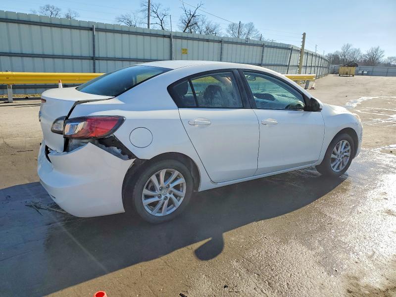 Photo 3 from auction – 2012 MAZDA 3 I with VIN JM1BL1VF1C1516983