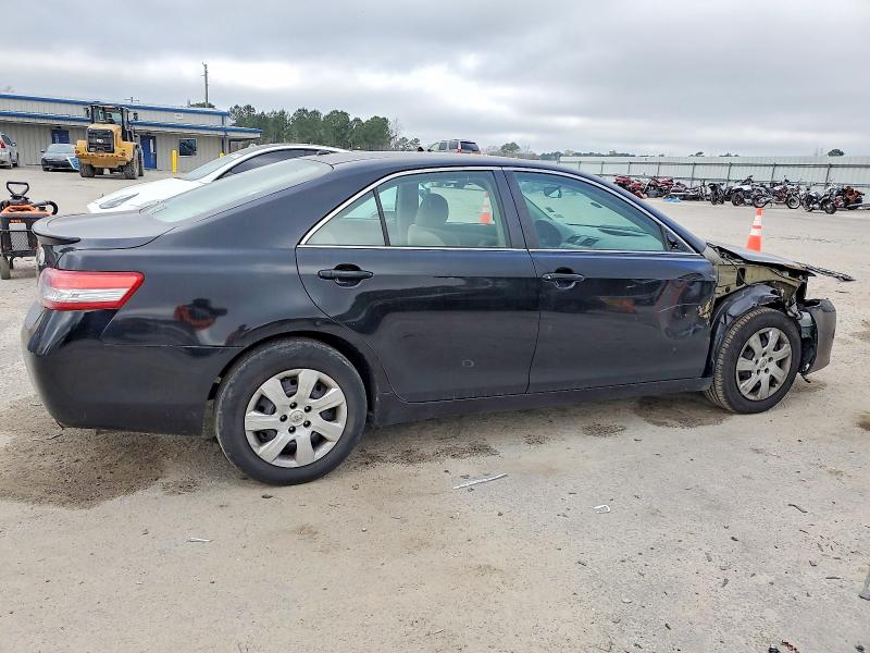 Photo 3 from auction – 2011 TOYOTA CAMRY BASE with VIN 4T4BF3EKXBR193404