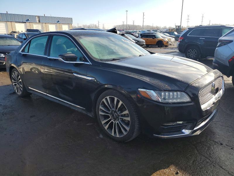 Photo 4 from auction – 2017 LINCOLN CONTINENTA with VIN 1LN6L9NC9H5606156