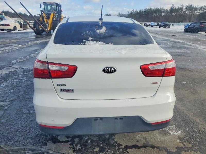 Photo 6 from auction – 2017 KIA RIO LX with VIN KNADM4A35H6012687
