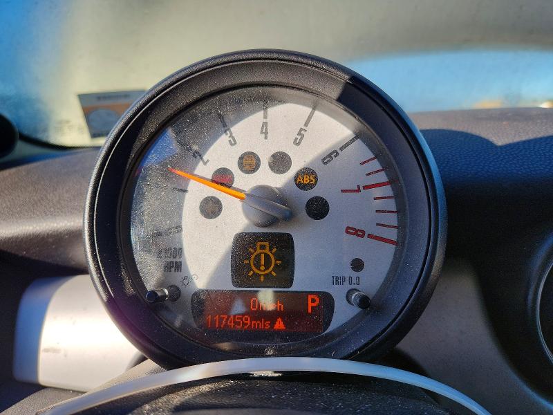Photo 9 from auction – 2011 MINI COOPER with VIN WMWSU3C52BT094208