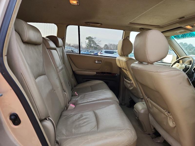 Photo 10 from auction – 2006 TOYOTA HIGHLANDER with VIN JTEDW21A560012832