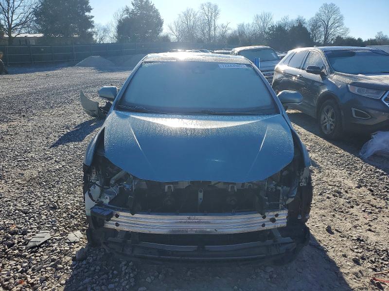 Photo 5 from auction – 2016 TOYOTA PRIUS with VIN JTDKARFU5G3510812