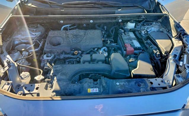 Photo 12 from auction – 2022 TOYOTA RAV4 XLE P with VIN 2T3C1RFV5NW228449