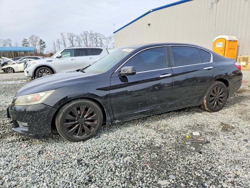 HONDA ACCORD 2013 with VIN 1HGCR2F78DA137417 - Photo from auction