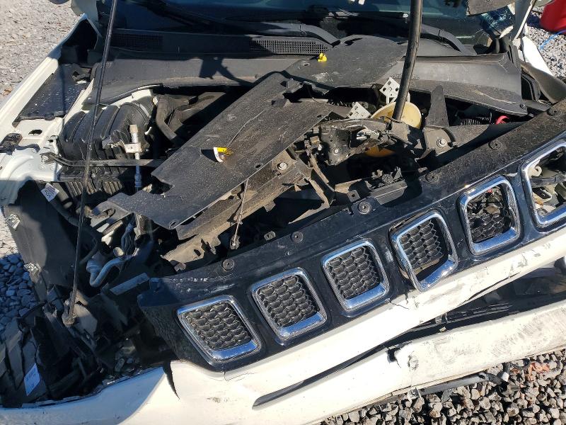 صورة رقم 12 من المزاد - 2018 JEEP COMPASS مع VIN 3C4NJCAB6JT318164