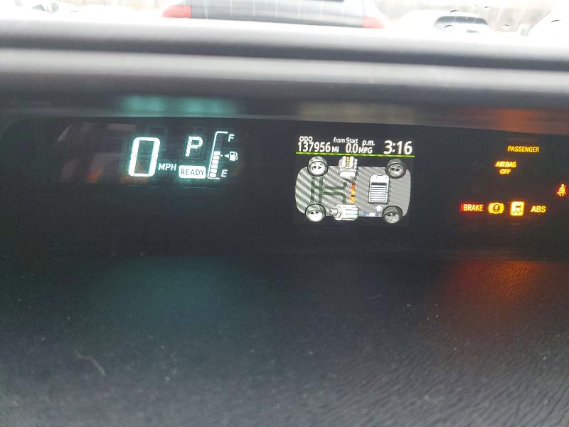 Photo 9 from auction – 2014 TOYOTA PRIUS C with VIN JTDKDTB37E1069601