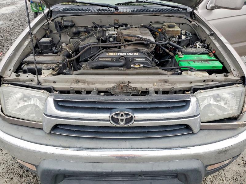 Photo 12 from auction – 2002 TOYOTA 4RUNNER SR with VIN JT3HN86R720389204