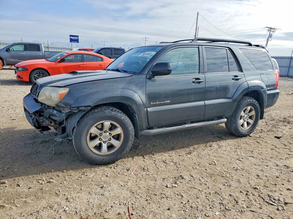TOYOTA 4RUNNER 2008 with VIN JTEBT14R08K003278 - Photo from auction