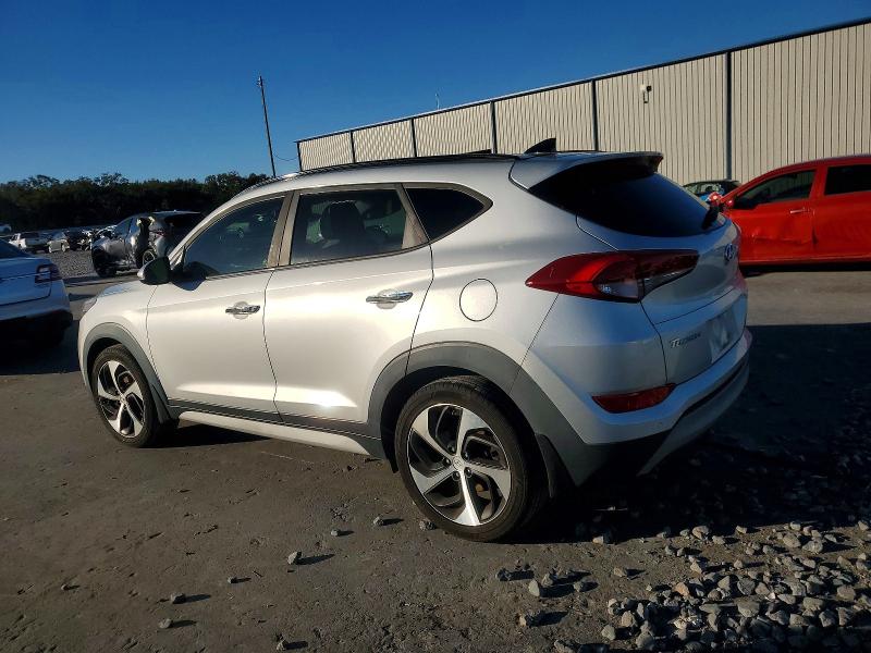 Photo 2 from auction – 2017 HYUNDAI TUCSON LIM with VIN KM8J33A28HU538961