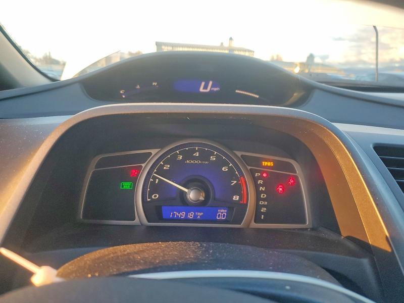 Photo 9 from auction – 2011 HONDA CIVIC LX with VIN 2HGFA1F52BH537310