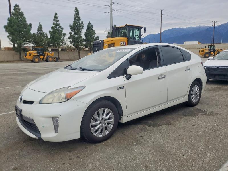 صورة رقم 1 من المزاد - 2014 TOYOTA PRIUS مع VIN JTDKN3DP7E3052878